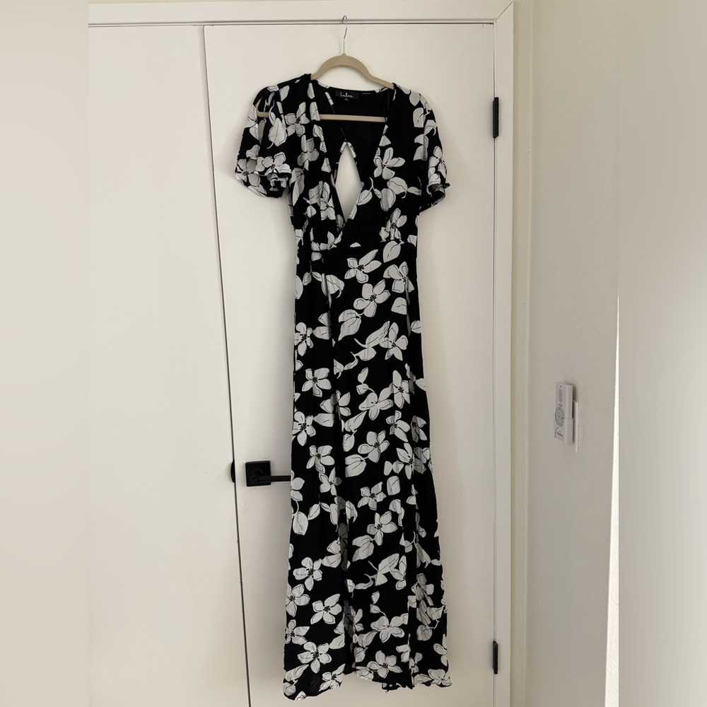 Lulus black and white floral wrap dress (S)